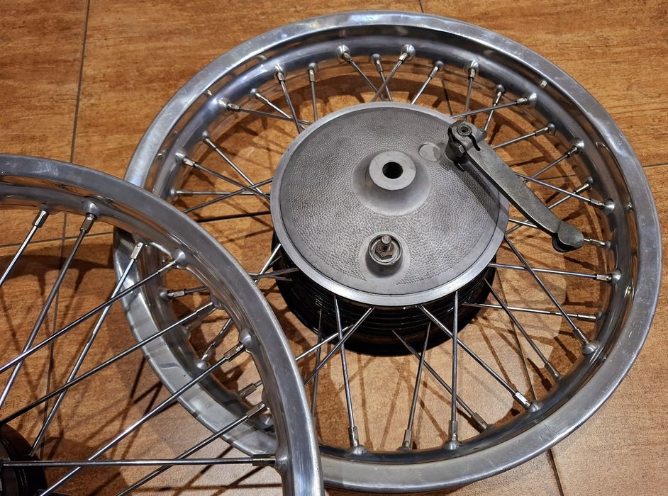 Komplet Kół Mz Etz 251 koło przód tył nie 150 250 ts ets trophy jawa