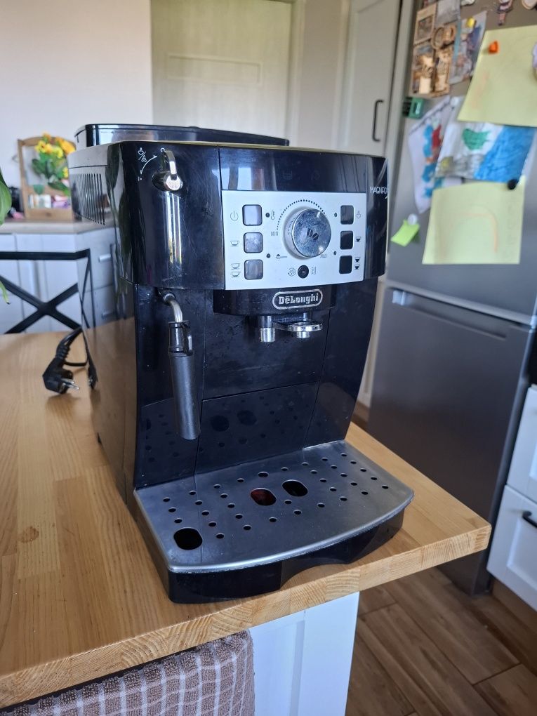 Ekspres do kawy Delonghi