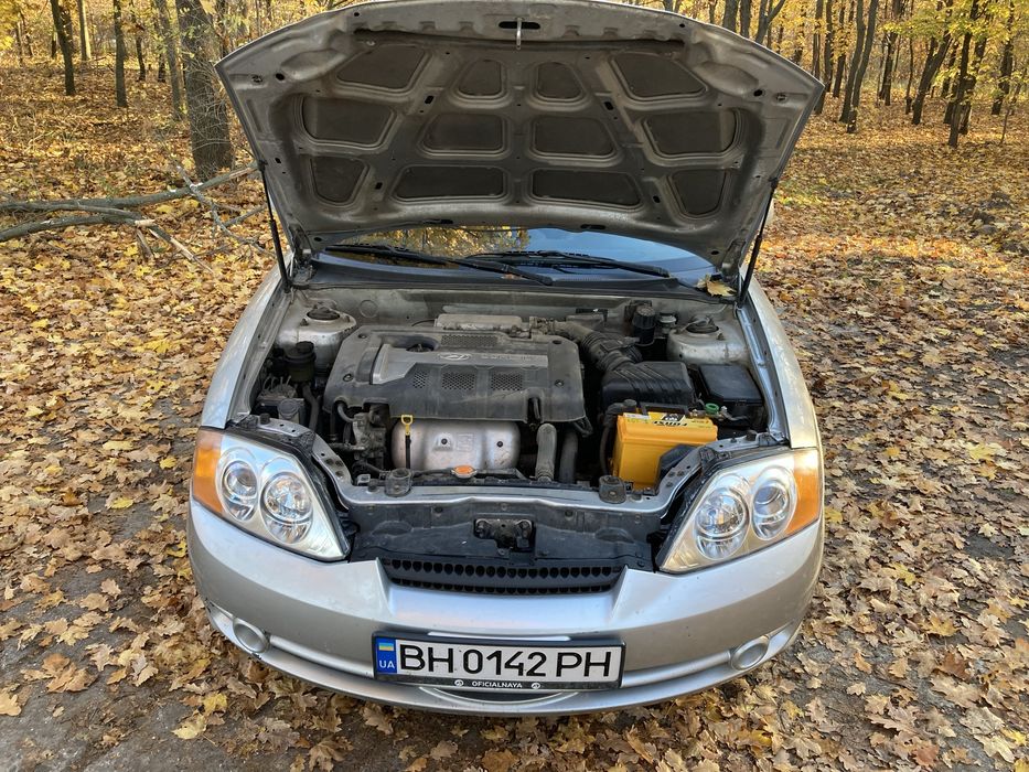 Hyundai coupe tiburon