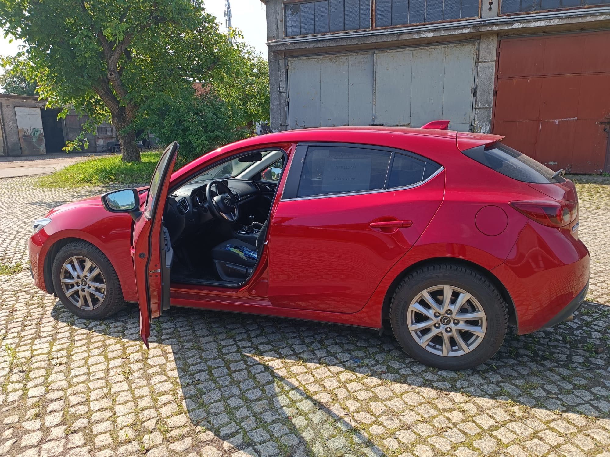 Sprzedam Mazda 3 skyactive,  2015 rok, 2,0 benzyna