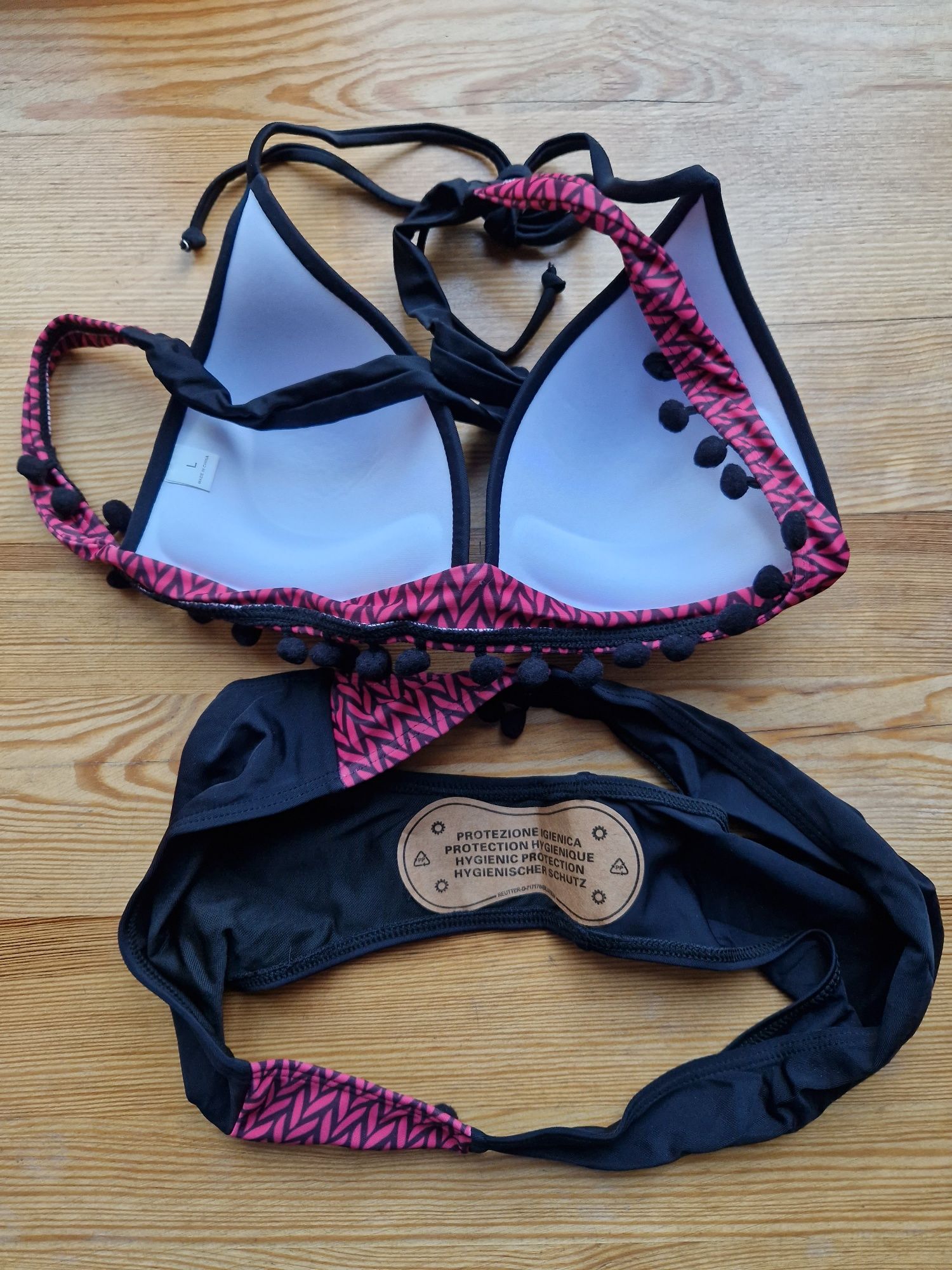 Bikini kąpielowe z kolorowymi frędzlami, r. M