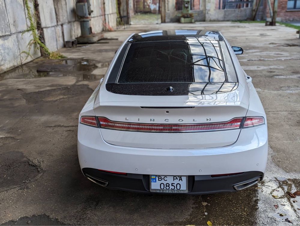 Продам Lincoln MKZ 2015