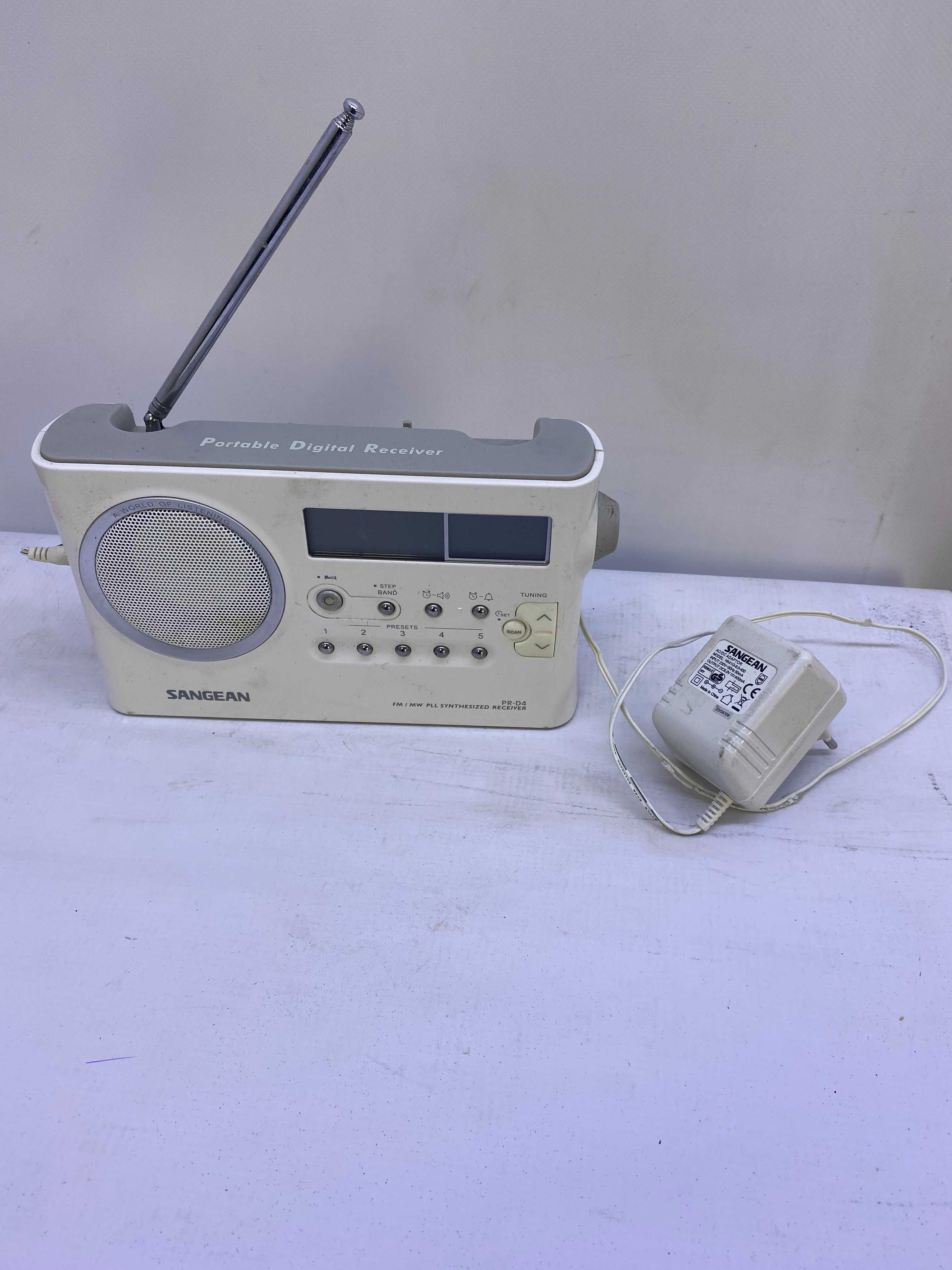 Sangean - pr-D4 - Przenośne radio - Tuner pll - AM/FM - 10 stacji -