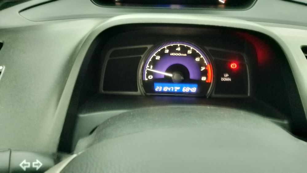 Продам автомобіль Хонда цивик 2009 года в хорошому стані