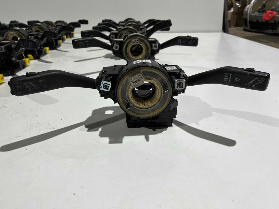 Подрулевой переключатель Skoda A5 Golf 5 Passat B6 гитара шлейф руля