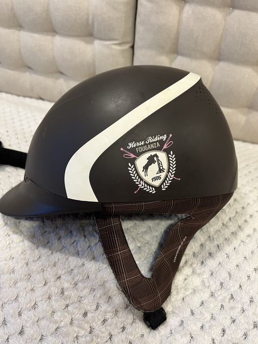Kask jeździecki roz M fouganza