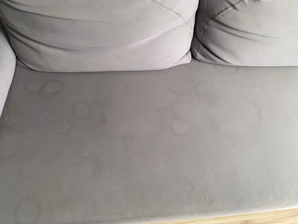 Oddam za darmo Sofa z funkcją spania i pojemnikiem na pościel
