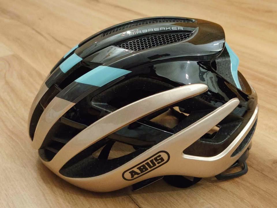 Capacete ABUS AirBreaker "Novo"