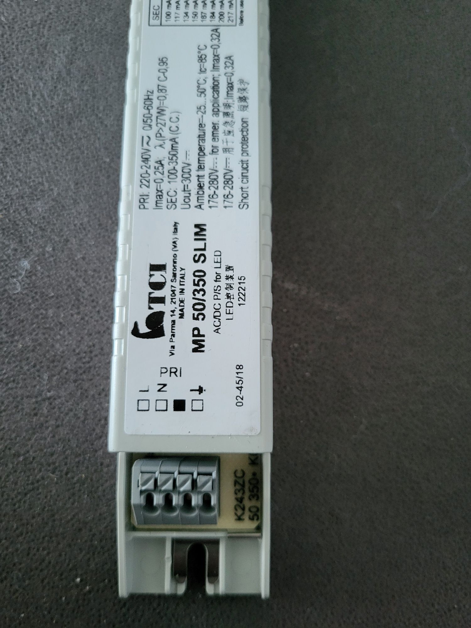 Zasilacze do ledów 2 szt