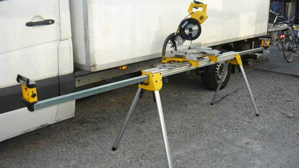 Ukośnica DeWalt DW770 QS + Stół rozsuwany 3 tarcze Bosch Hilti Makita