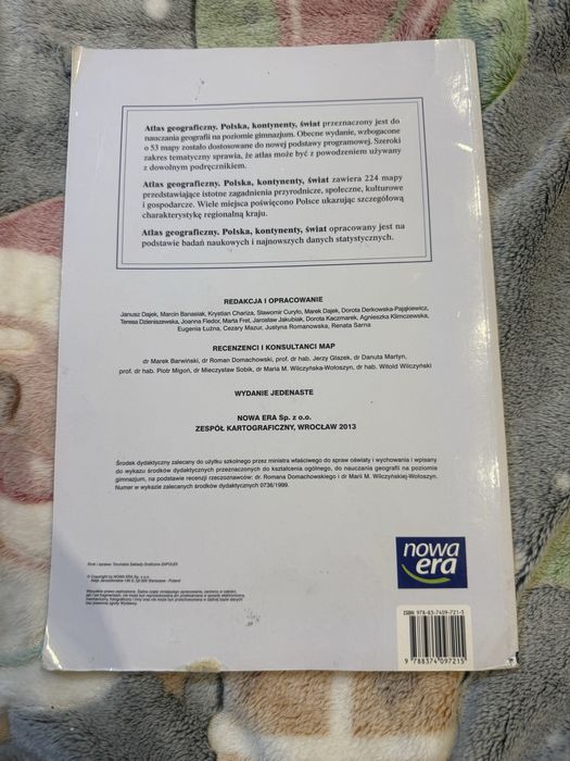 Atlas geograficzny: polska, kontynenty, świat