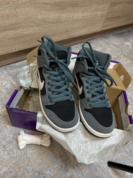 Кросівки унісекс Nike DQ3757-300