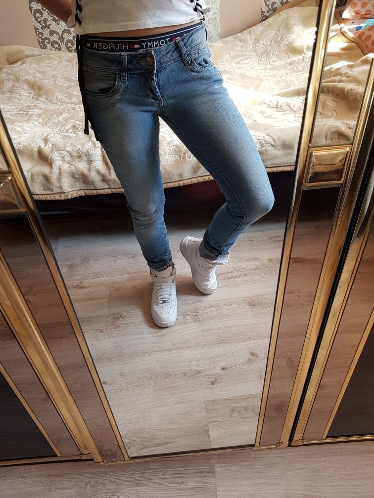 Spodnie rurki  jeans