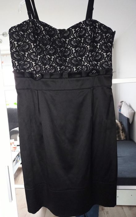 Sukienka wizytowa rozmiar 44