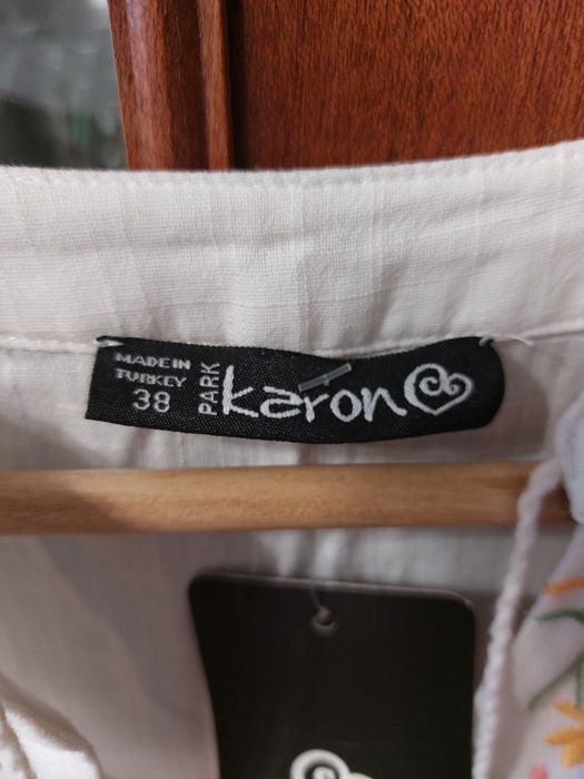 Вишивана сукня біла