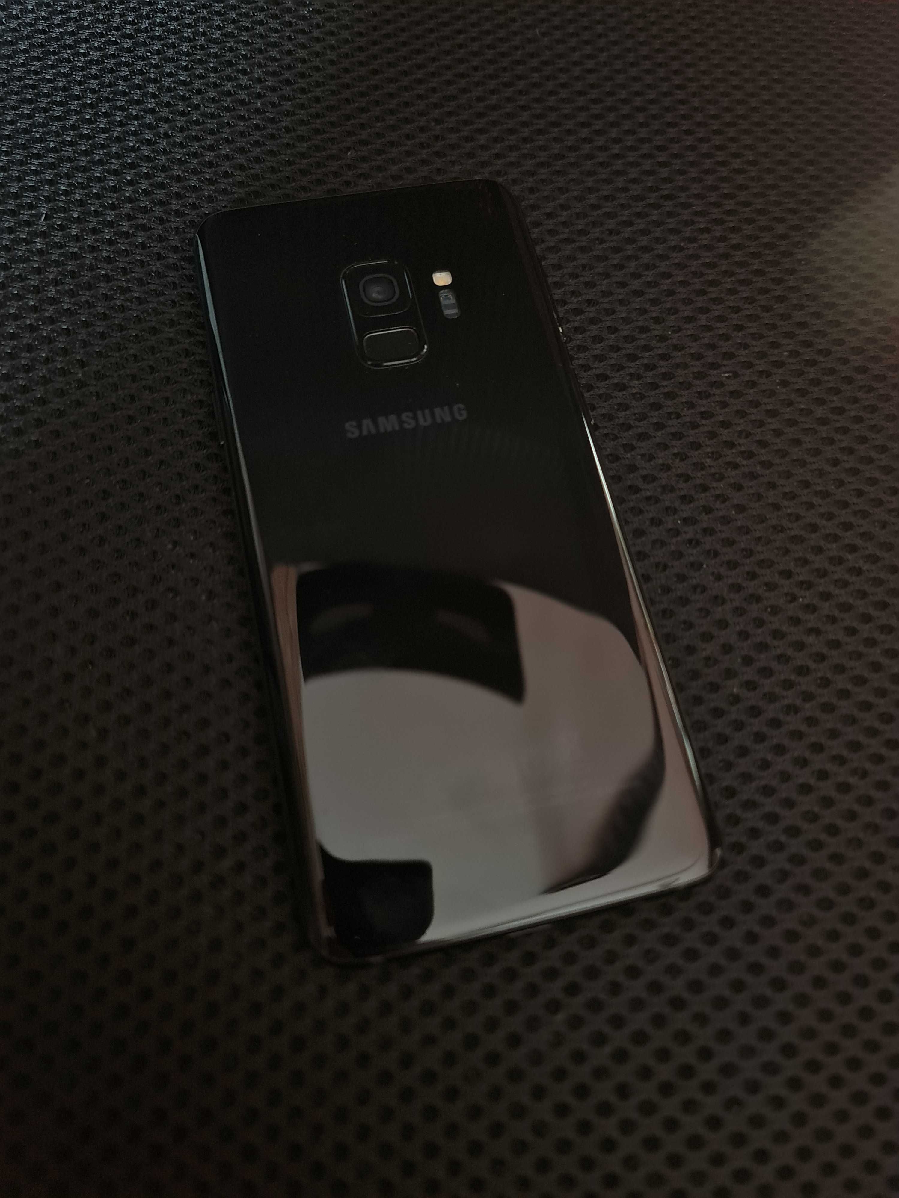 sprzedam telefon Samsung Galaxy S9