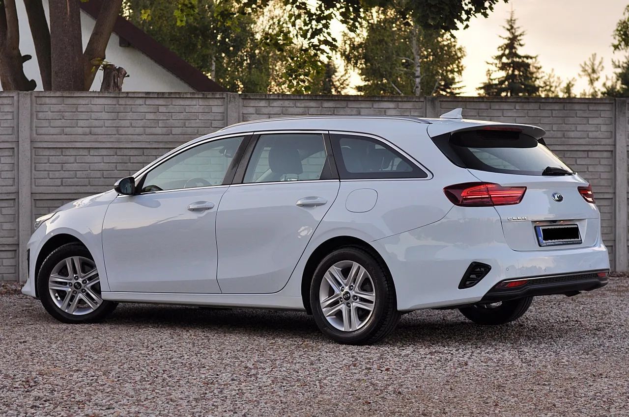 Kia Ceed Edition Kamera GOOGLEmaps LED