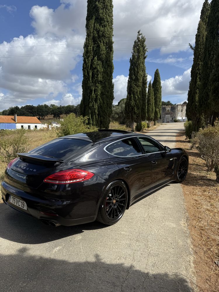 Porsche panamera