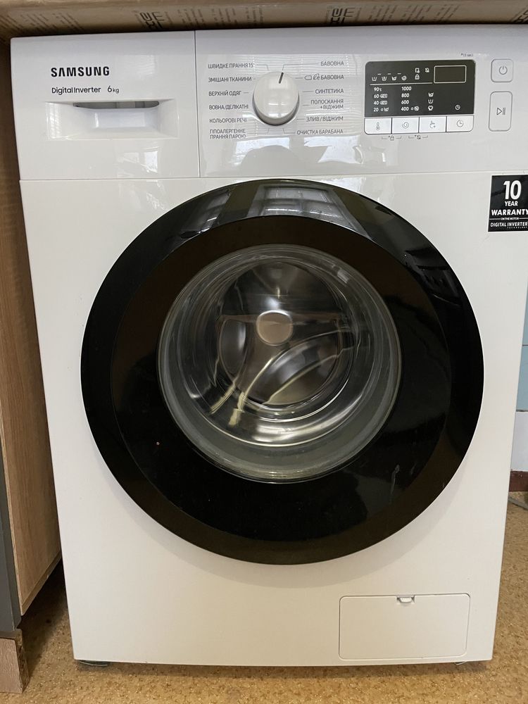 Продам стиральную машинку  Samsung WW60A310