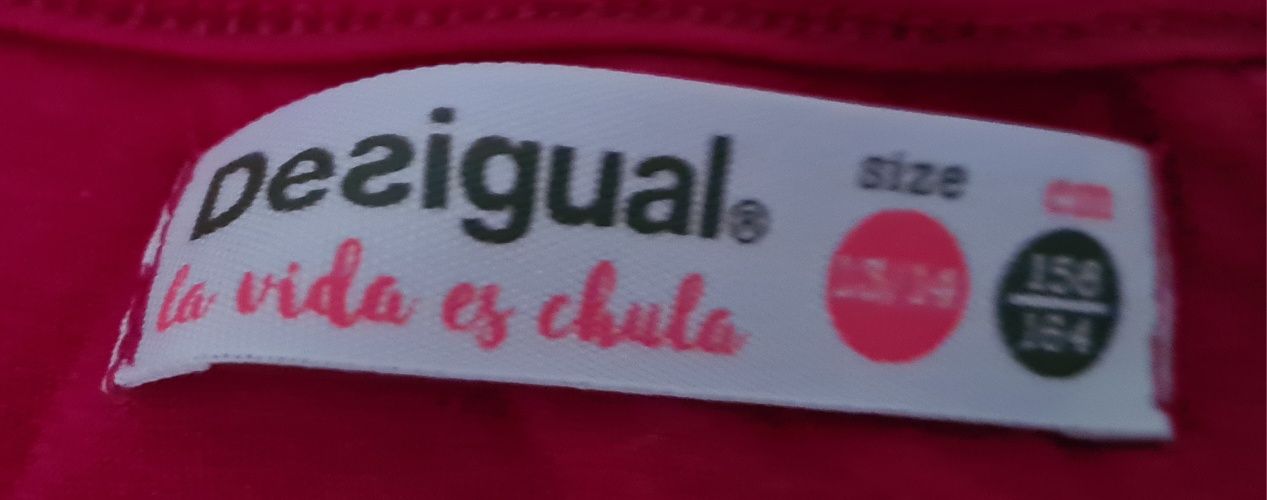 t-shirt desigual para 13-14 anos.

entrrega em Alverca do Riba