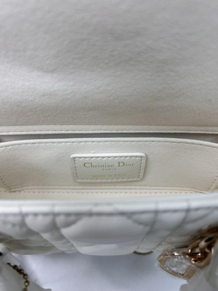 Сумочка в стилі Dior