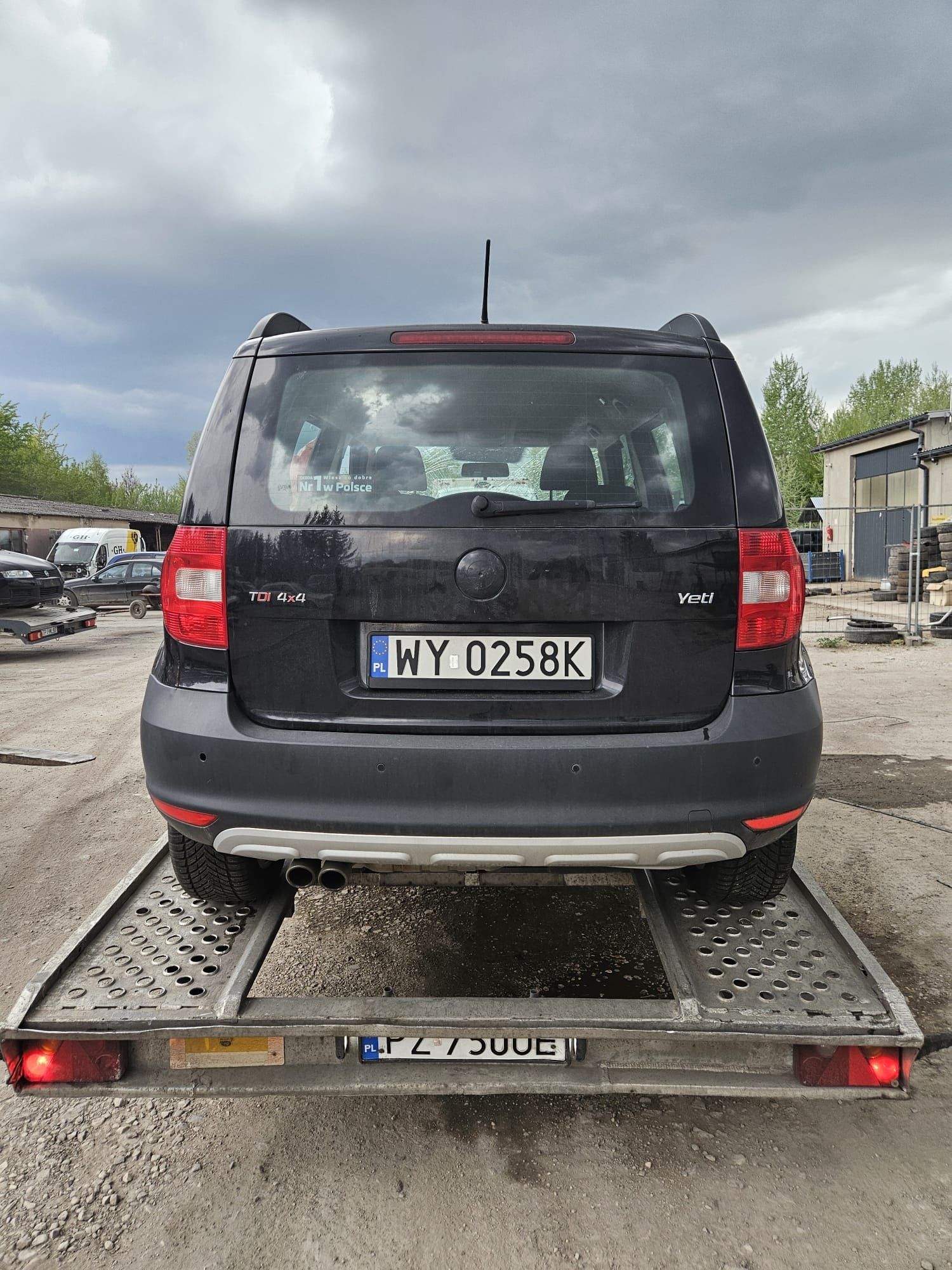 Skoda Yeti 2.0 4x4 wszystkie części drzwi Zderzak ćwiartka most dyfer