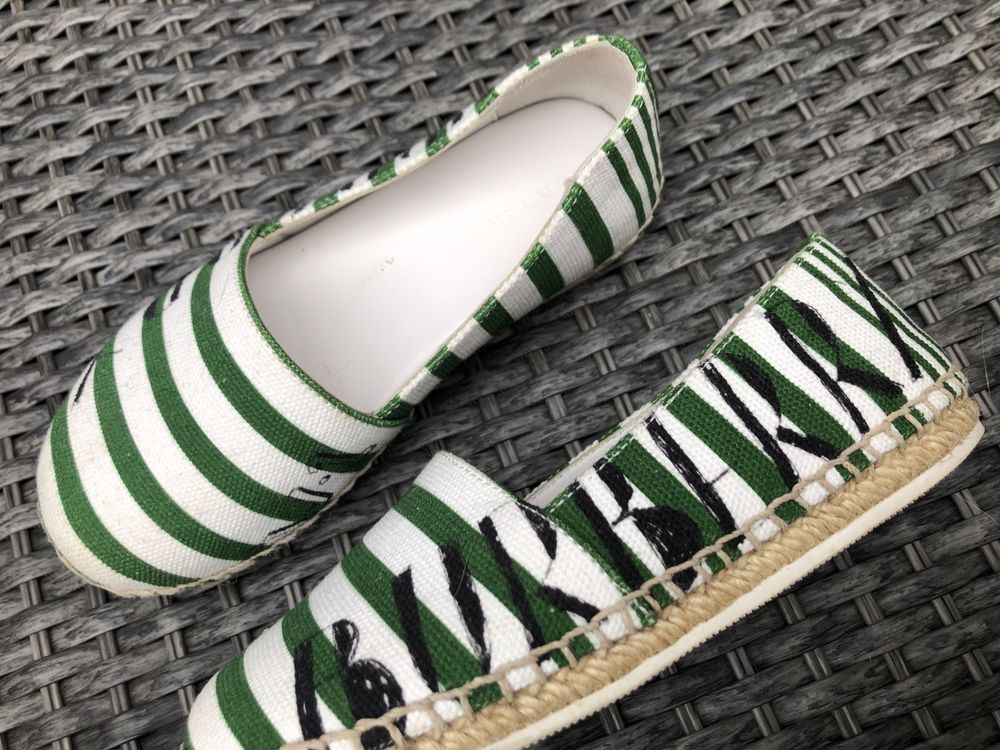 Buty dziecięce burberry