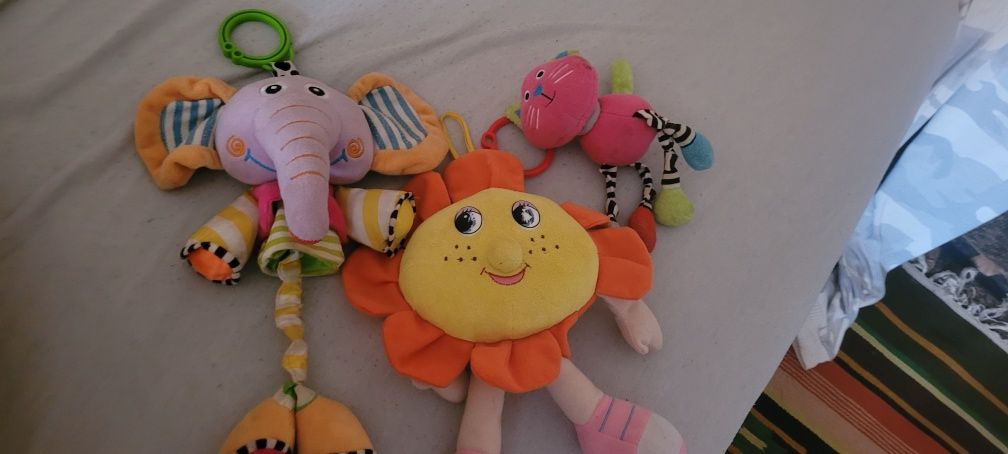 Подвески игрушки музыкальные