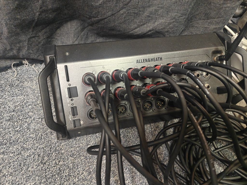 Allen Heath CQ-20B
