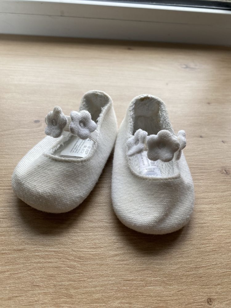 Взуття пінєткі для новонароджених