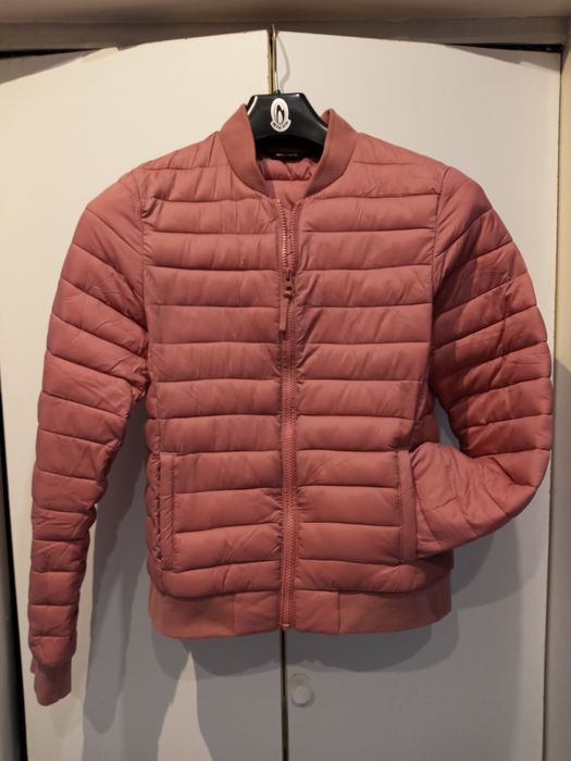 Kurtka pikowana rozmiar M