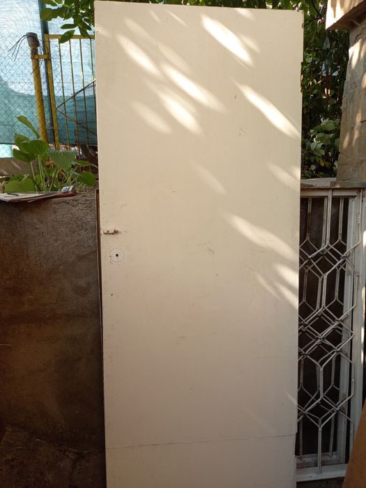 Двері дерев'яні межкімнатні