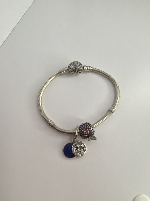 Продам браслет з 1 намистиною бренду Pandora