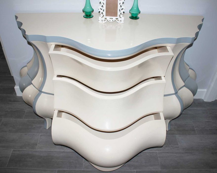 Movel / Consola / Comoda Cendrillon - Bombe Chests - Design Romantica