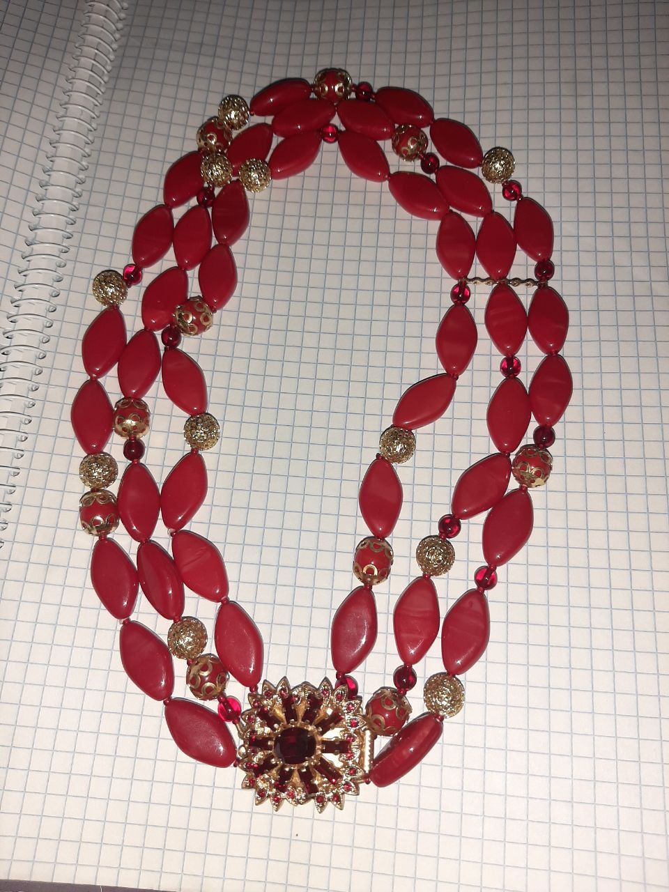 Винтажное ожерелье из СССР