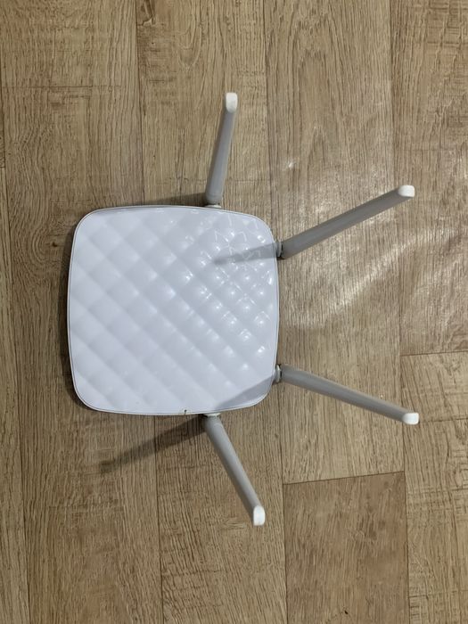Wi-Fi Роутер Tenda FH456 (4-х антений)