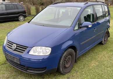 Vw touran 1T0 lampa lewa przód przednia ładna europa