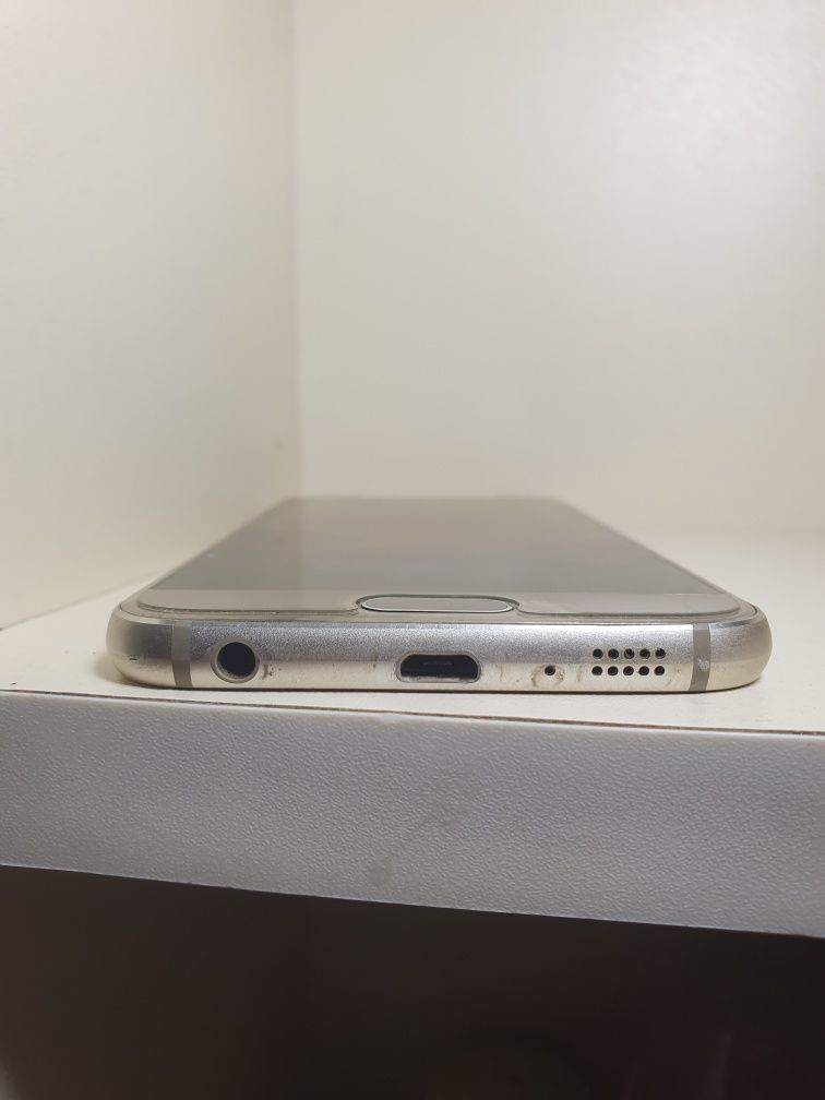 Samsung galaxy S6 Gold