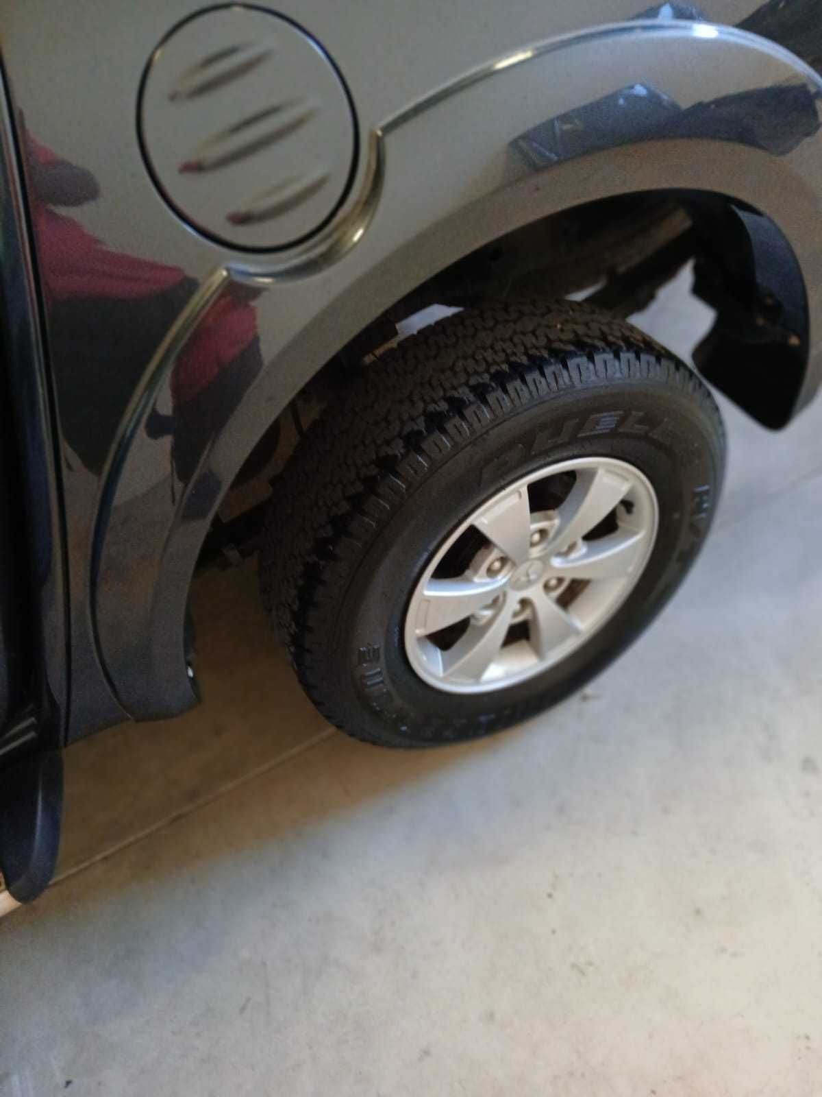 Mitsubishi L200 (Maio de 2007)