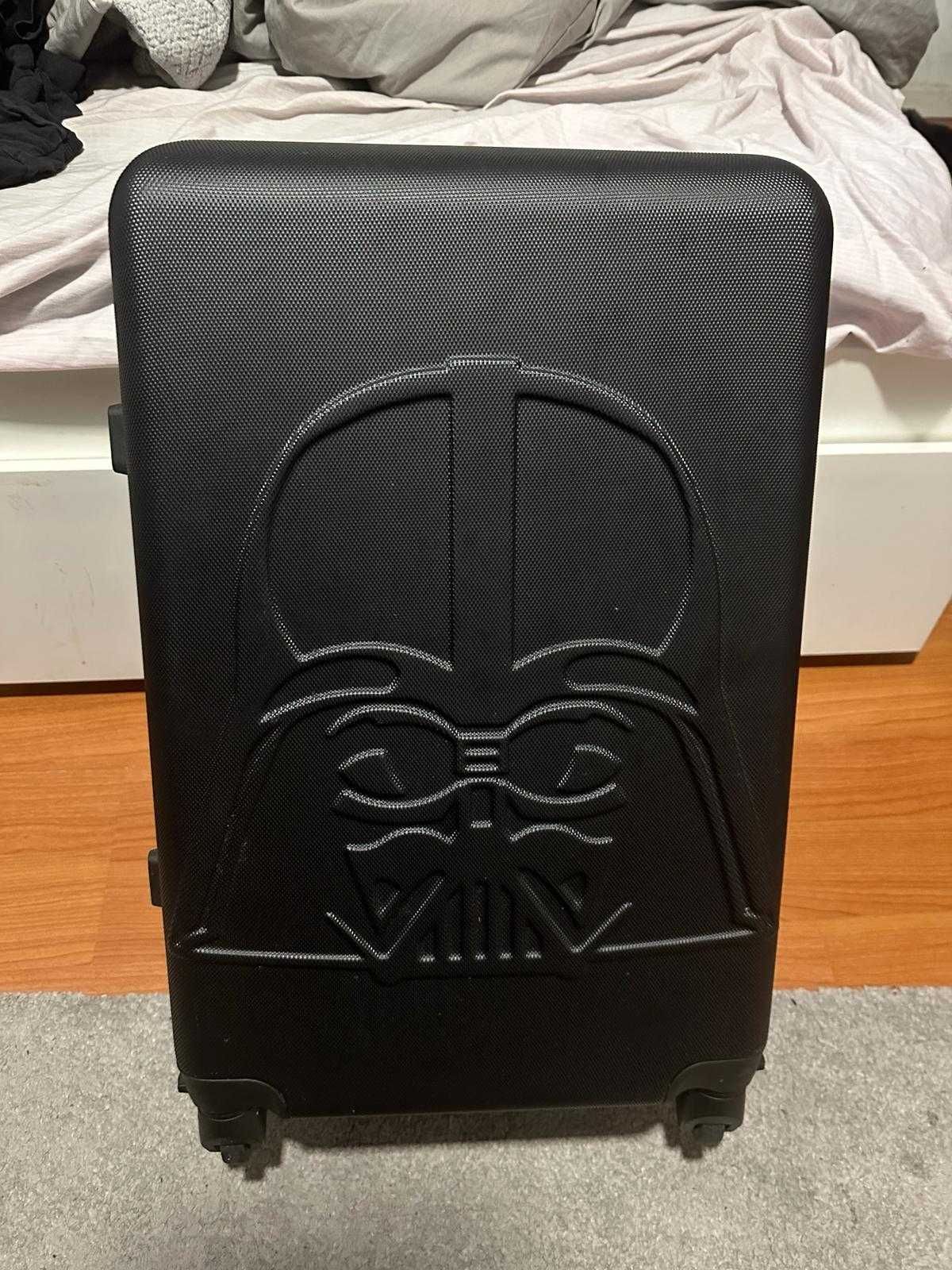 Mala de Viagem Média Abs 4 Rodas Darth Vader - Edição Limitada