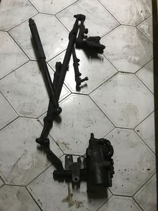 CAIXA DE DIREÇÃO NISSAN JIPE