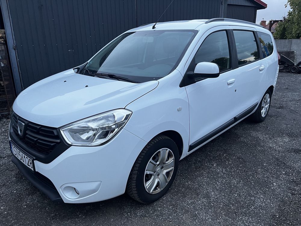 Dacia Lodgy 1.5 DCI 7 osobowa Uszkodzona