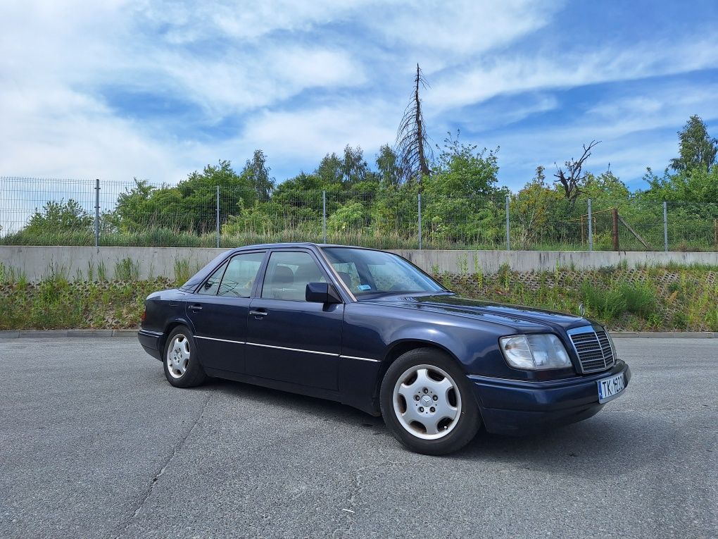 Mercedes E200D W124