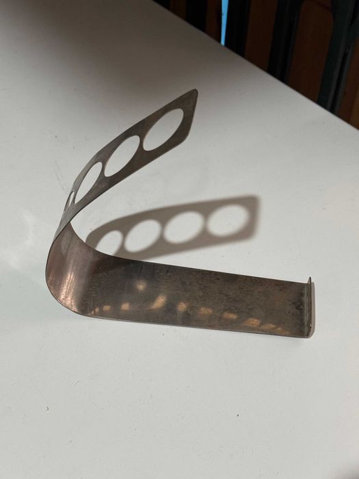 Suporte metálico para 4 garrafas