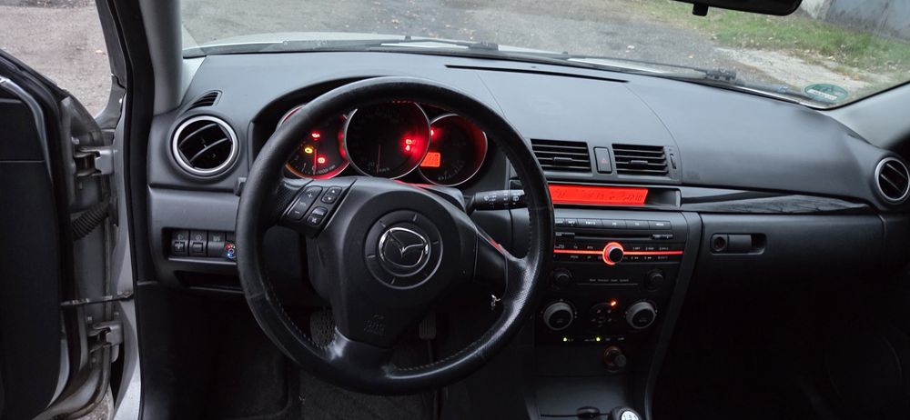 Samochód Mazda 3