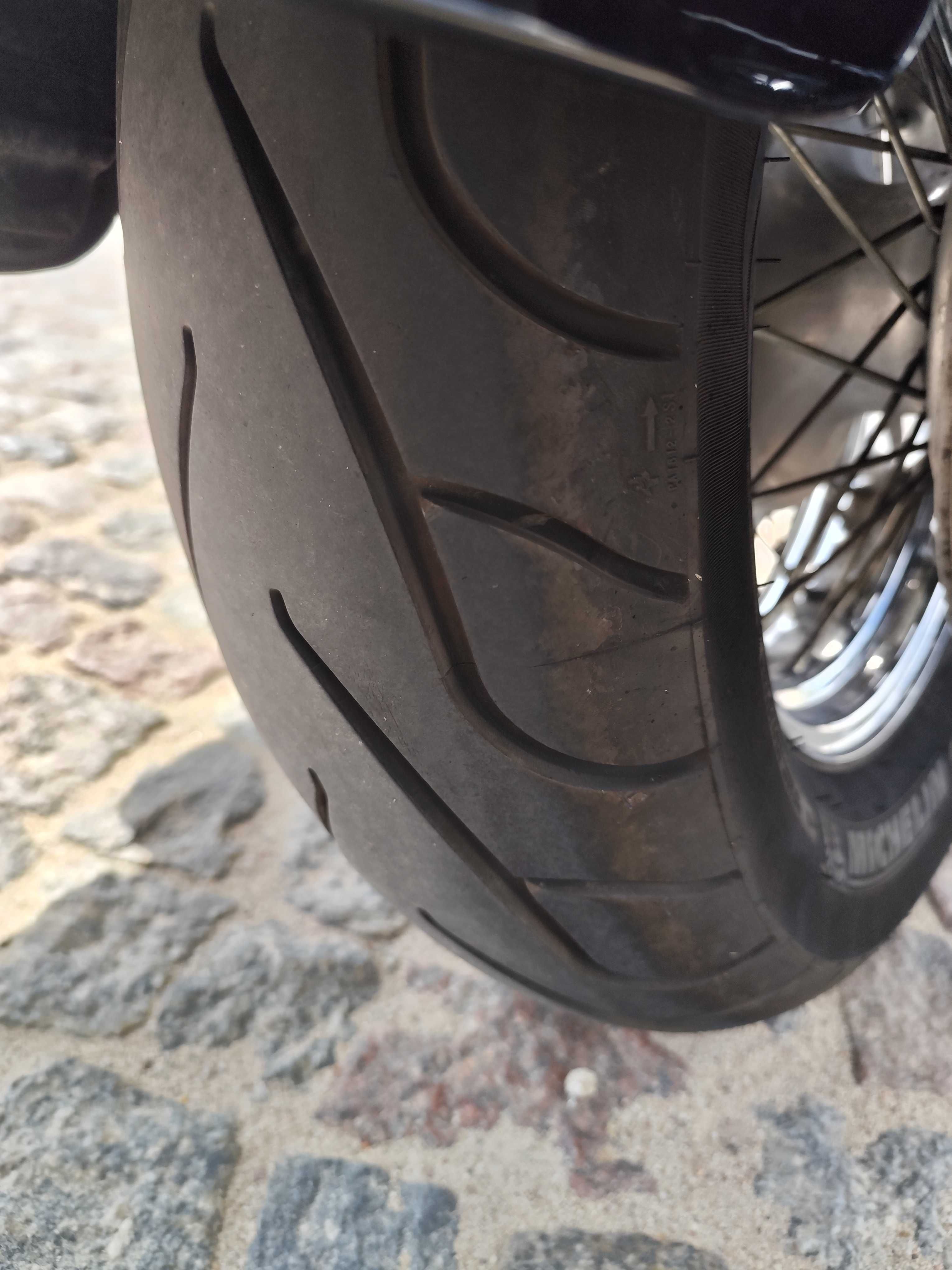 Honda VTX1300 Super stan