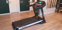 Bieżnia Urbogym V820S szeroka