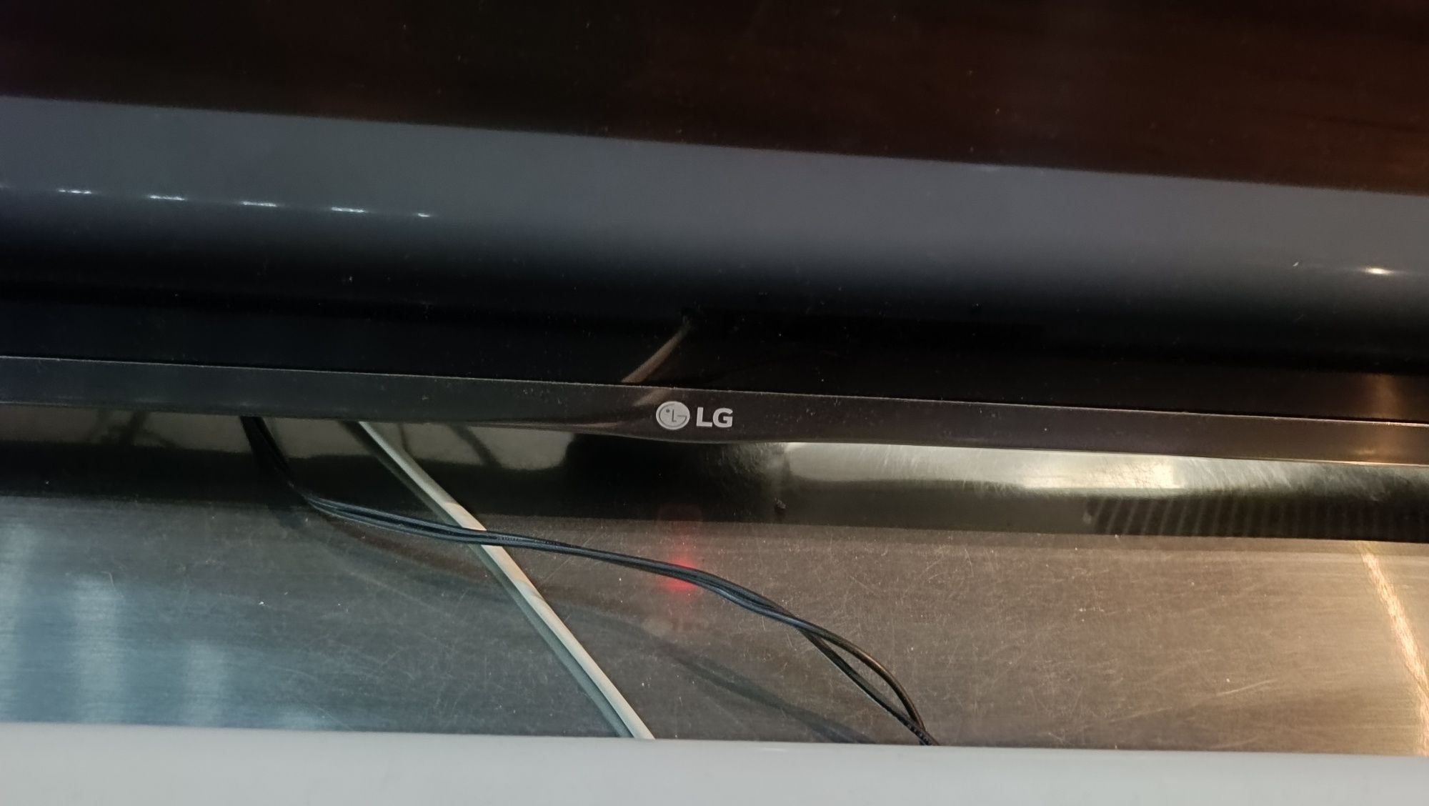 Telewizor LG 55 cal plus soundbar