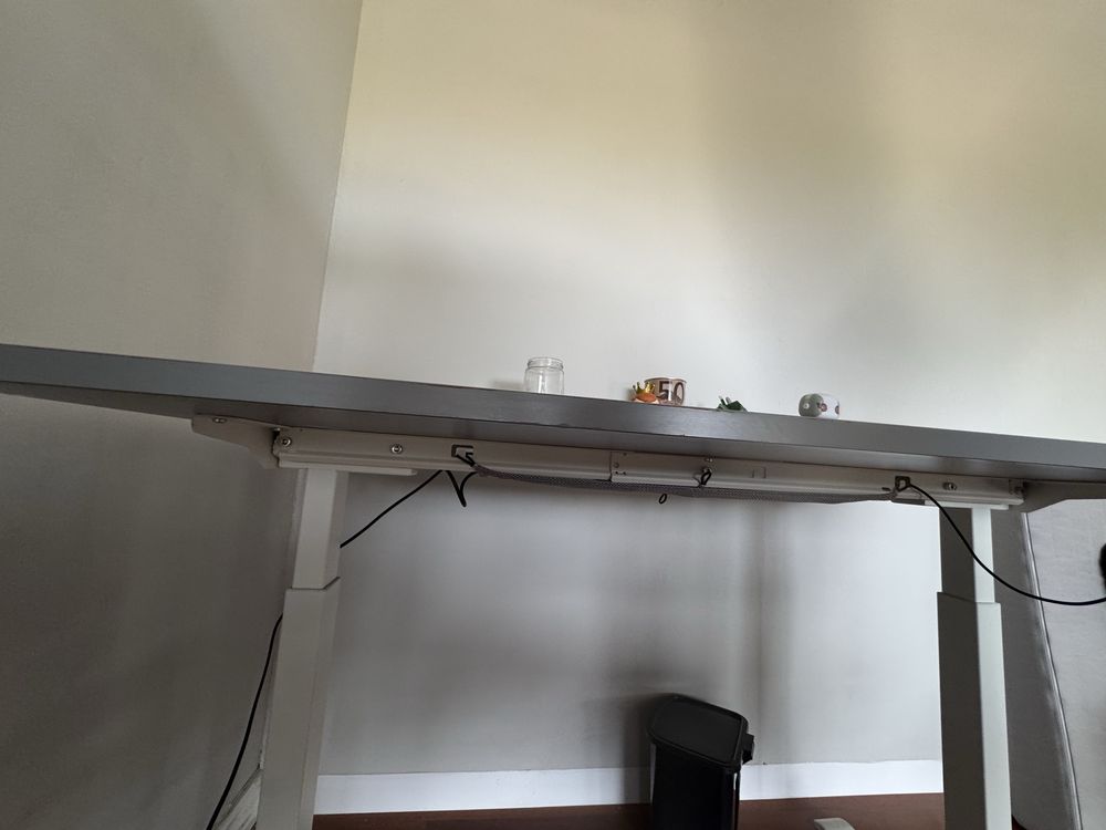 Mesa secretária , sentado em Pé elétrica IKEA