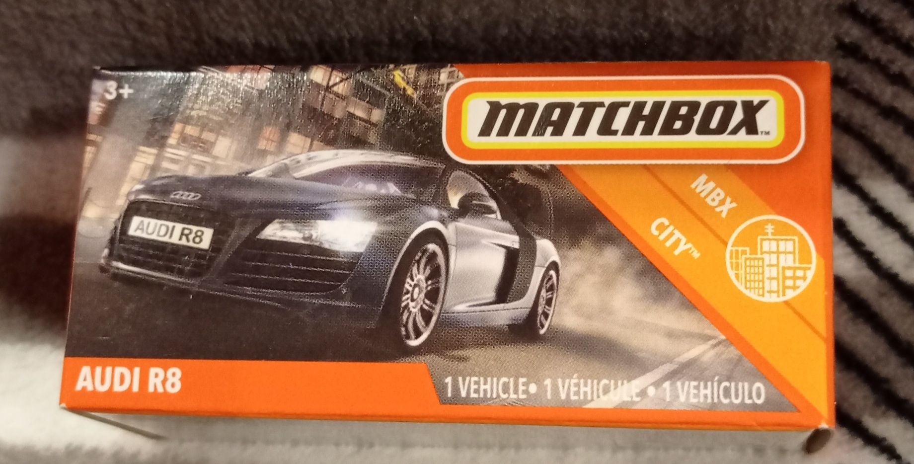 Matchbox Audi R8 pudełko